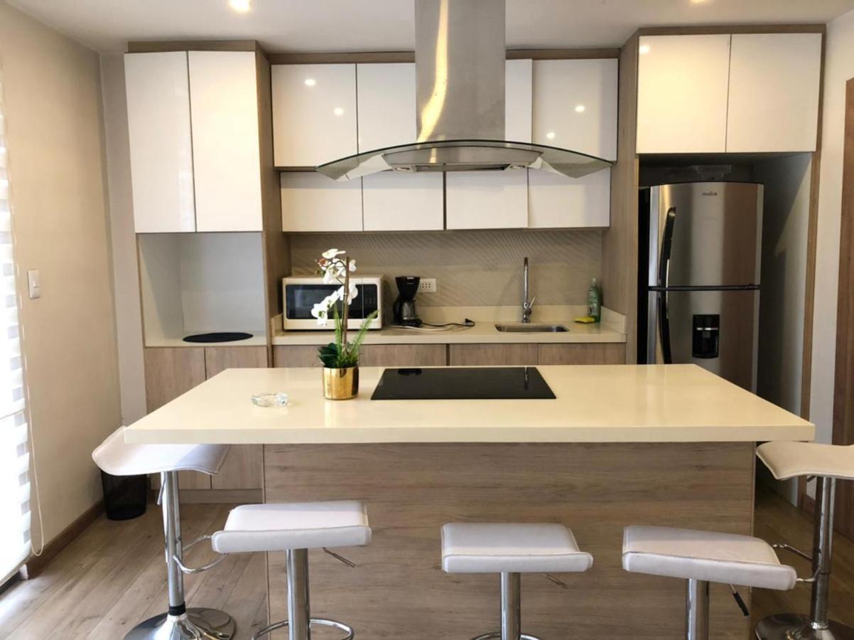Hotel Bristool Parc - Departments & Suites Куэнка Номер фото