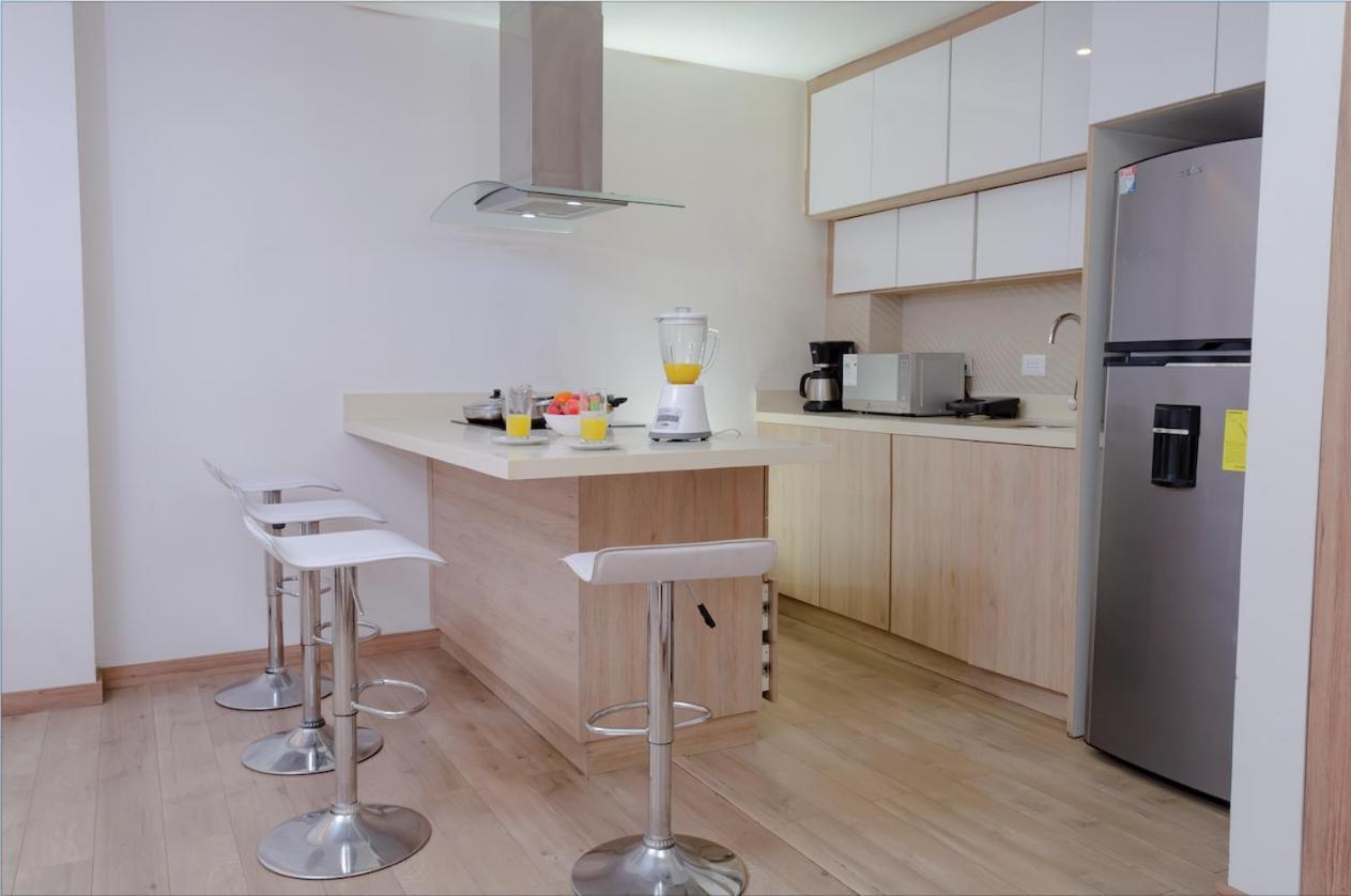 Hotel Bristool Parc - Departments & Suites Куэнка Экстерьер фото